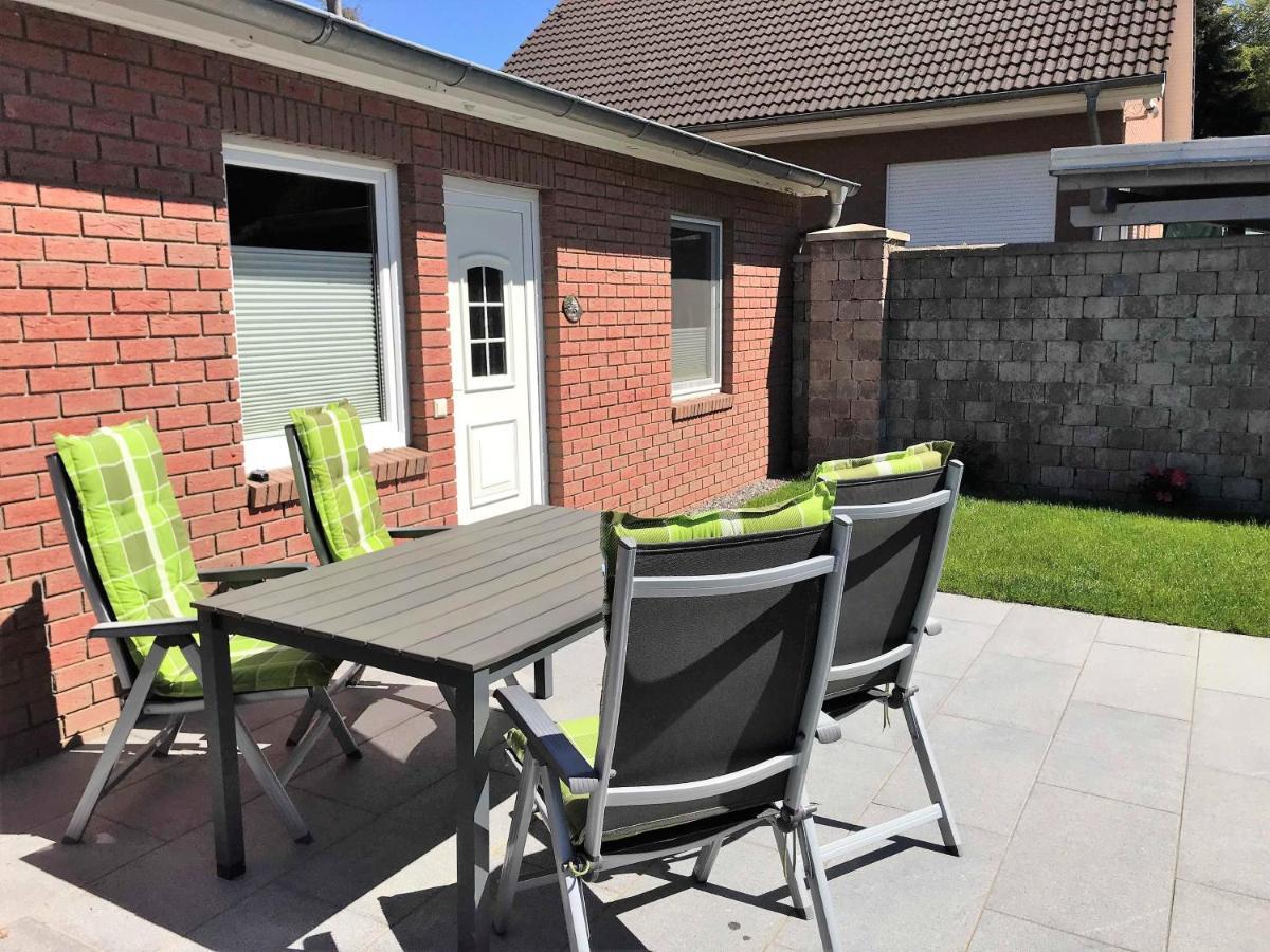 Ferienhaus Sellin Екстер'єр фото